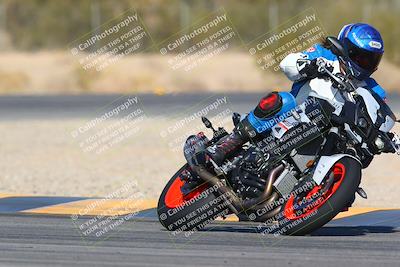 media/Jan-14-2024-SoCal Trackdays (Sun) [[2e55ec21a6]]/Turn 6 (125pm)/